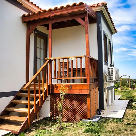 Tinos & Bag Evi 12 Yas Uestue Hotel Bozcaada