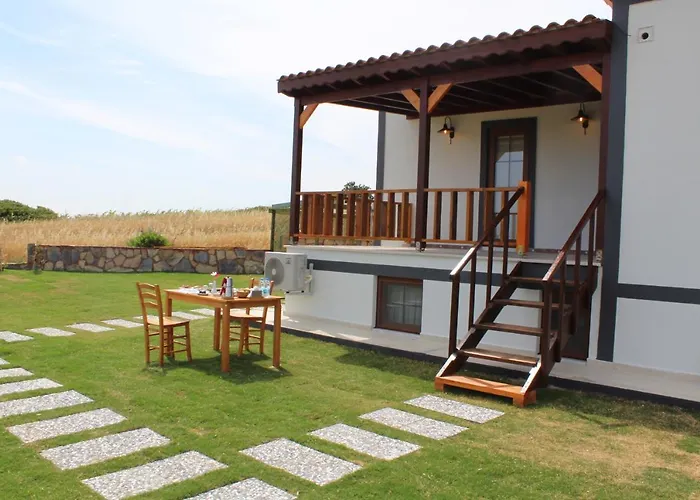 Tinos & Bag Evi 12 Yas Uestue Hotel *