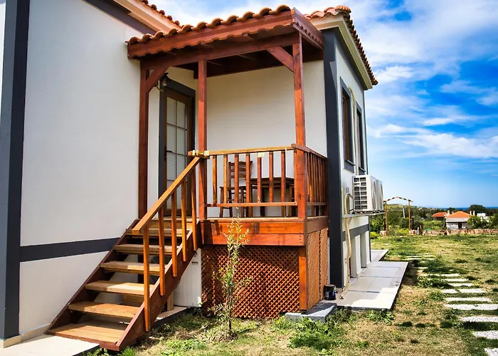 Tinos & Bag Evi 12 Yas Uestue Hotel Tenedos