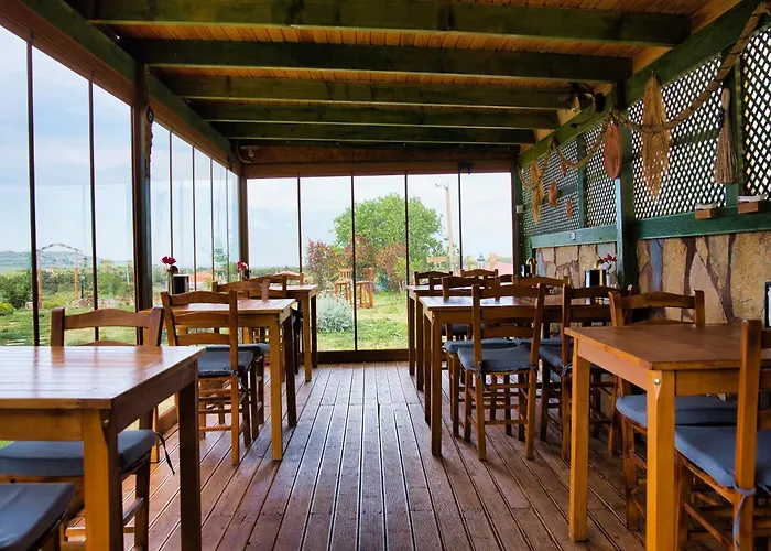 Tinos & Bag Evi 12 Yas Uestue * Tenedos